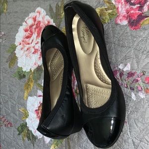 Dexflex comfort black heel/wedges